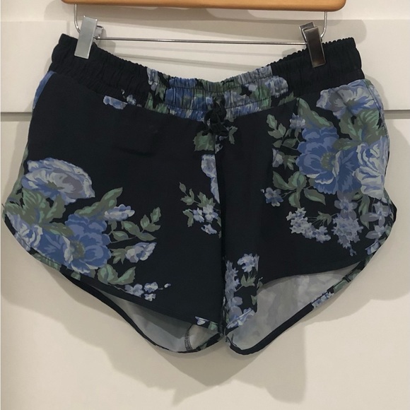 Albion Floral Running Shorts - Picture 2 of 3